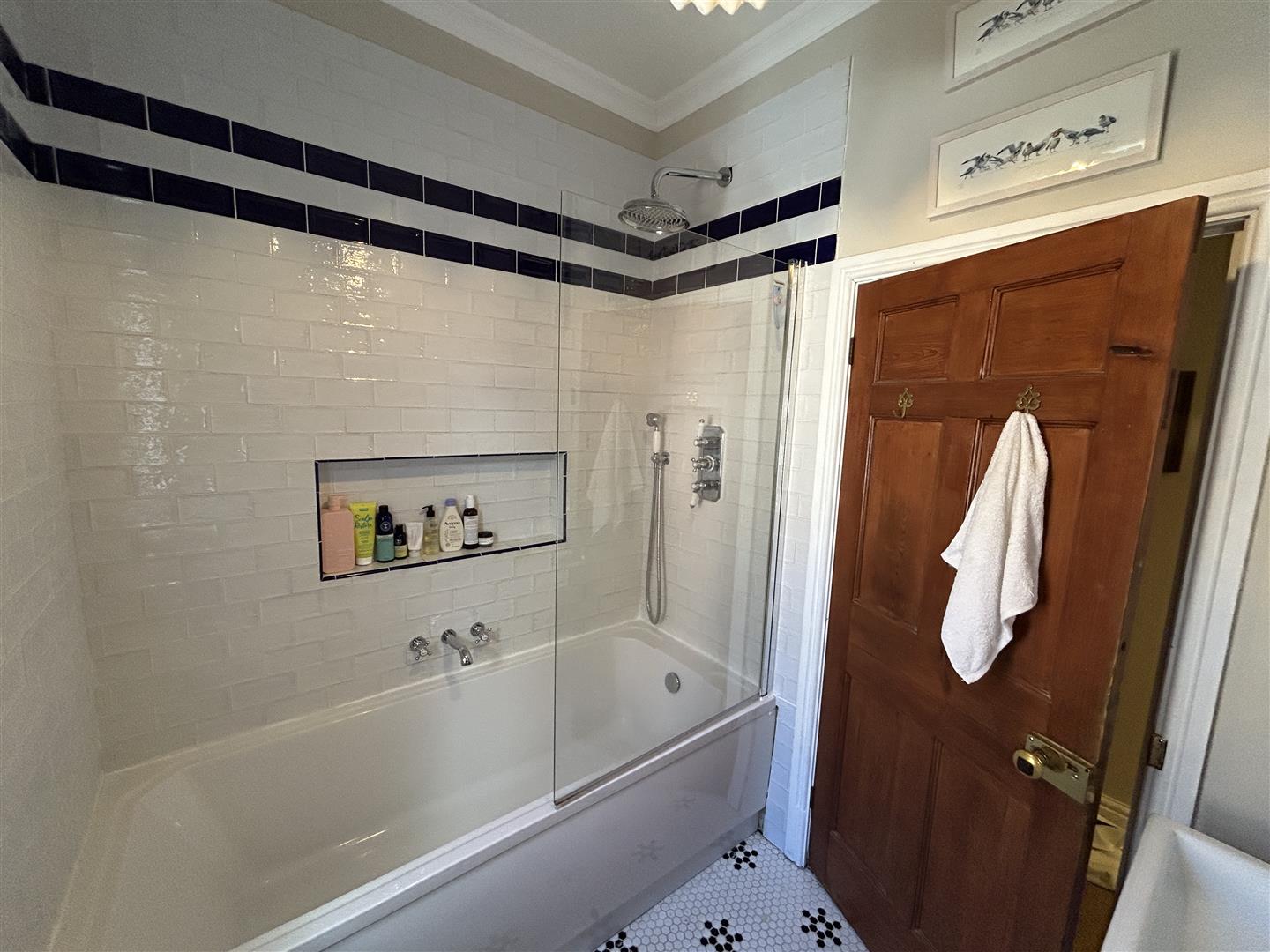 19 Moreton Crescent, Shrewsbury, SY3 7BY For Sale